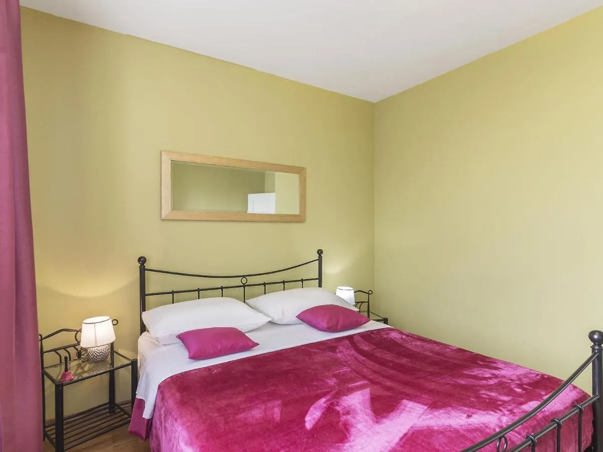 Villa In Vodnjan With Private Swimming Pool Croazia